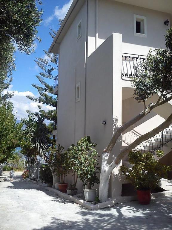 Sea Breeze Apartments Lixúri Exterior foto